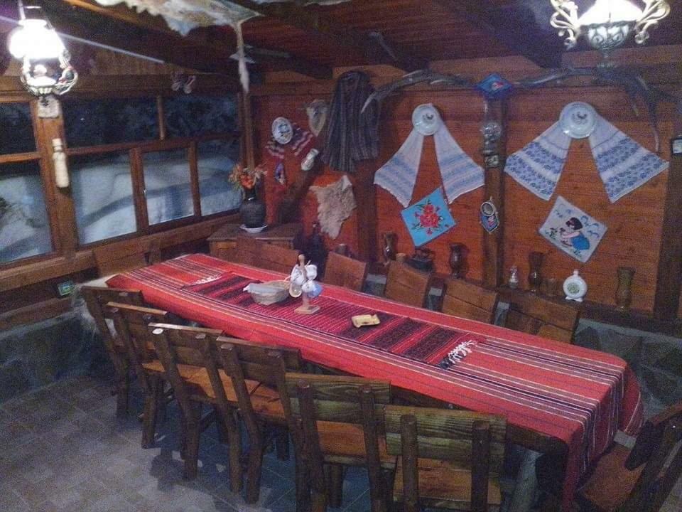 Casa Bradul Verde Bran  Luaran gambar